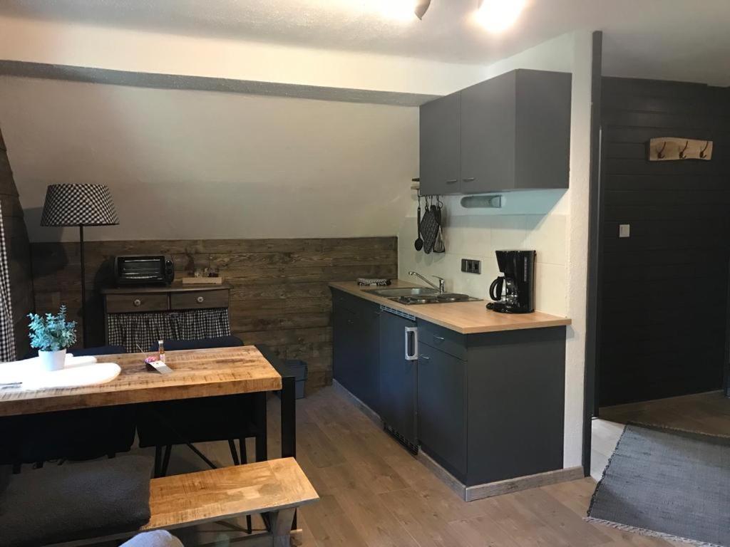 Appartement Felsblick Ferienhaus Fuenf Sinne Döbriach Екстериор снимка