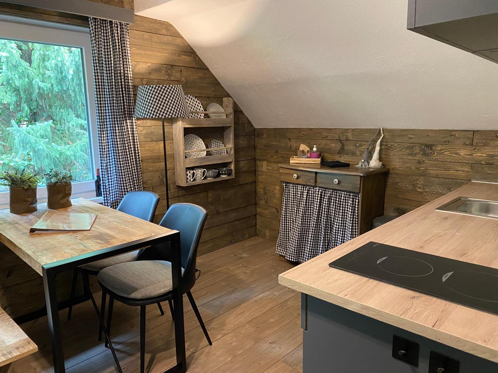 Appartement Felsblick Ferienhaus Fuenf Sinne Döbriach Екстериор снимка